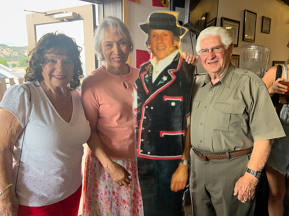 100_Ueli Celebration 7-17-24