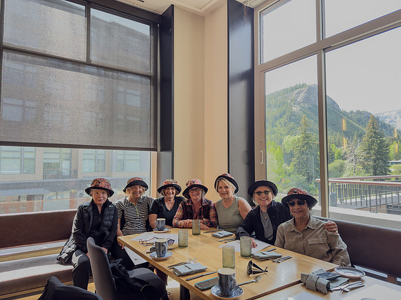 016_RuhsWomen