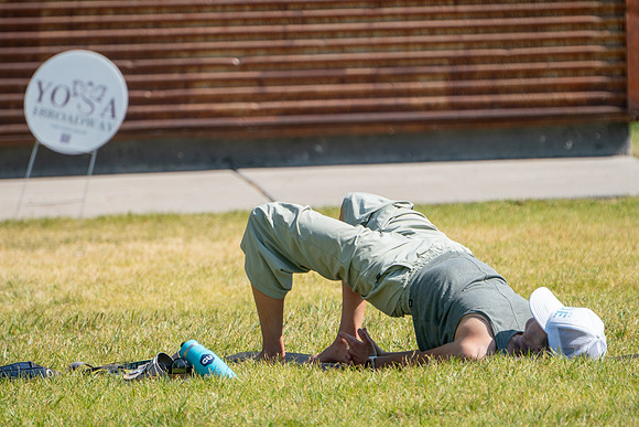 103_Yoga in Park 26