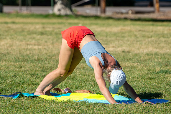 110_Yoga in Park 26
