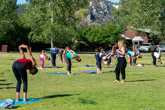118_Yoga in Park 26