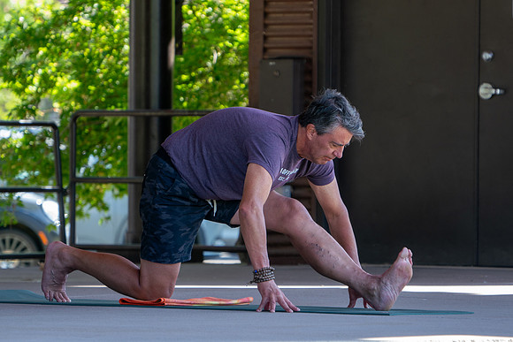 147_Yoga in Park 26