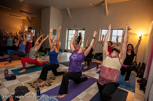 019_yogafest2013