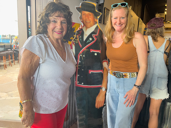 098_Ueli Celebration 7-17-24