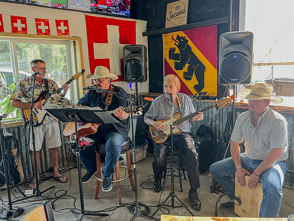 016_Ueli Celebration 7-17-24